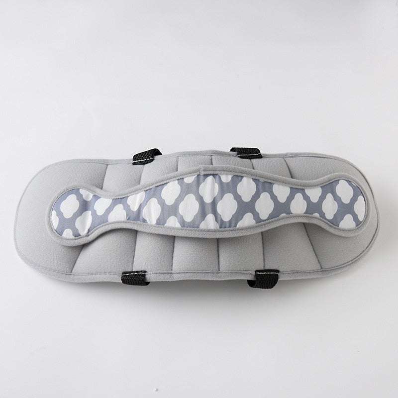 Comfy Travel Buddy: Children's Car Seat Sleep Pillow for Safe and Peaceful Journeys