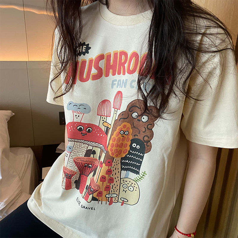 Retro Apricot Mushroom Cute T-Shirts: Casual Summer Woman Tshirts