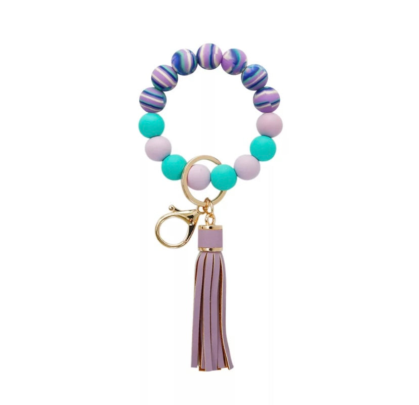 Elegant Enamel Bangle Keychain: A Chic Accessory for Effortless Style