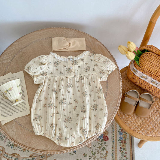 Adorable SummerBaby Dress: Blossom in Style with Our Fragmented Flower Collection